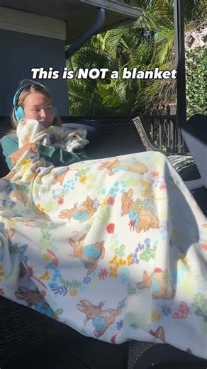 Cute jacket project with this Peter rabbit blanket! Love an upcycle sewing project!