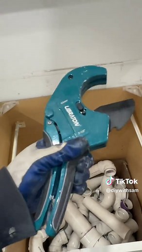 Cut up 2.5” PVC pipes with this @LibratonTools pvc ratcheting style pipe cutter! Perfect for the garage or jobsite. #construction #bluecollar #tradesman #manuallabor #auto #garage #garagegoals #cars #car #carsoftiktok #cartok #home #homerenovation #garagemakeover #tools #automotive #tiktokshop #tiktokmademebuyit #tiktokshopcybermonday #trucks #truck #trucktok #trucksoftiktok #forhim #fathersday #milwaukee #tools #tool #mechanic #auto #automotive #automotivetechnician #technician #shopowner #DIY