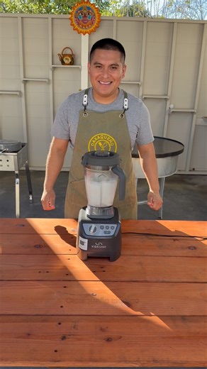 Oaxaqueño chatino on Instagram: "Preparando unas mojarras fritas con el amor de mi vida #mivida #fish #arroz #comidacasera"