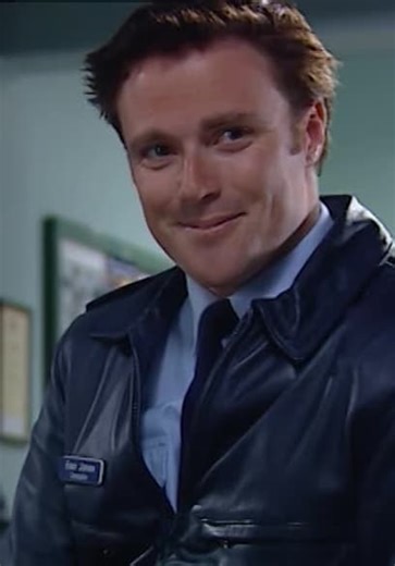 Blue Heelers S10:E24 - Teamwork