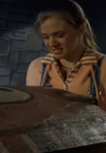 Goosebumps S03:E03 - Don't Wake Mummy