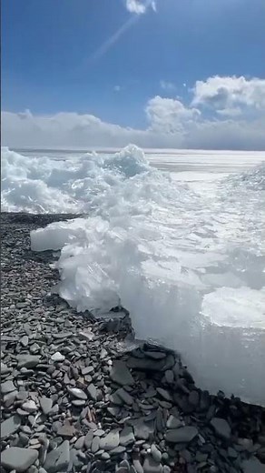 Glacial Abrasion in Action / The Silent Force / Glacial Erosion