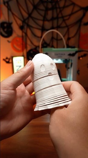 👻This 3D printed spring ghost is so much fun! #entina3d #tina2s #3dprinting #3dprinted #halloween