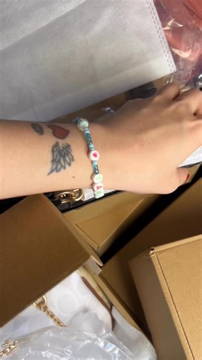 226K views · 3.2K reactions | OMGeee! 冀❤️冀 | QJM Bag Supplier | Facebook