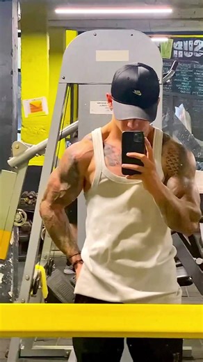 Paul Thompson on TikTok