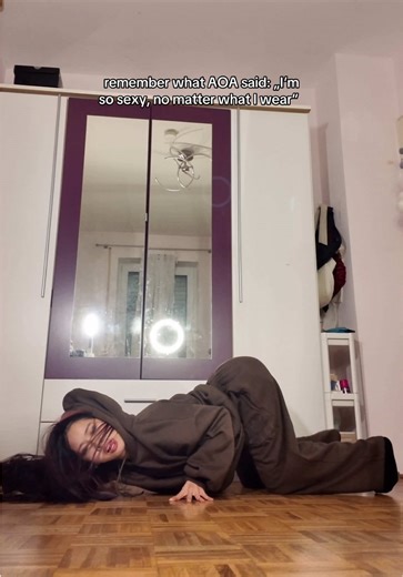 AOA ‚Miniskirt‘ dance break 🧎🏻‍♀️#miniskirt #aoa #dancebreak #kpopdancecover #kpopdance