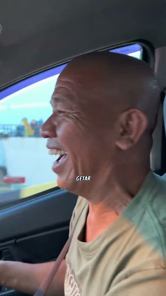 Mama Ara Kaget Mobil Papa Trun Kapal Ferry Jalan Getar. Opung Kita Dtang Terimakasih Tuhan Selamat🚘