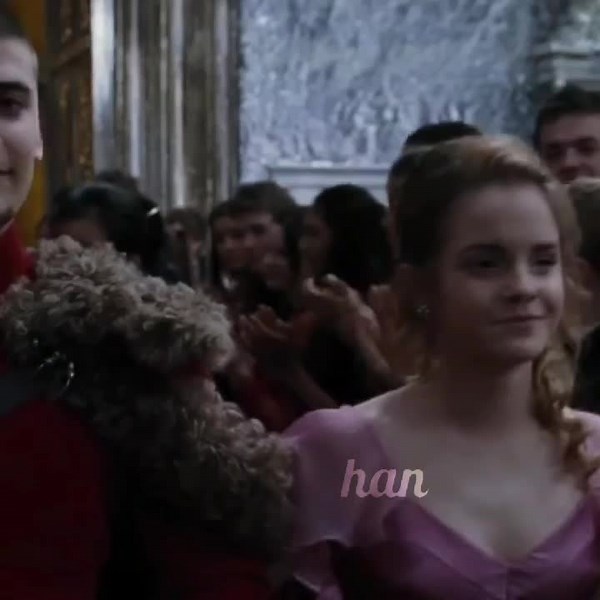 pov: Hermione and Draco doing the same thing but it finishes bad.. - #hermionegranger #dracomalfoy #yuleball @TikTok