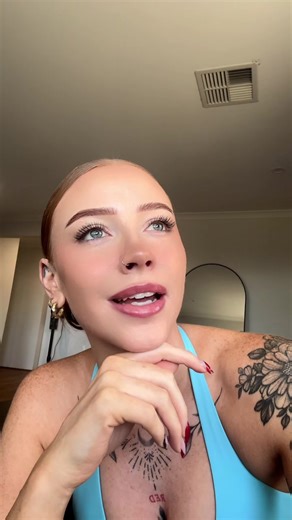 Little Miss Red (@little.missred)’s videos with original sound - Little Miss Red