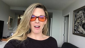 People average 6 hours of sleep a day...that's not enough. With Swannies glasses you'll be well rested and get the 8 hours you deserve! | Swanwick | Facebook