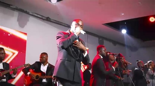 Une bonne musique ❤️ très agréable | music