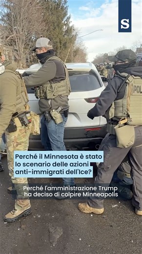 La Stampa on Instagram: "L’amministrazione Trump ha deciso di colpire Minneapolis e di concentrare nella città del Minnesota gli sforzi della polizia di frontiera, degli agenti dell'Ice nell'ambito delle operazioni anti-immigrati. I motivi sono molteplici: tra questi il fatto che il Minnesota sia uno stato progressista, ostile alla visione di Trump; che ci siano forti comunità di immigrati integrate nel tessuto socioeconomico e che il suo governatore sia Tim Walz, sfidante, insieme a Kamala Harr