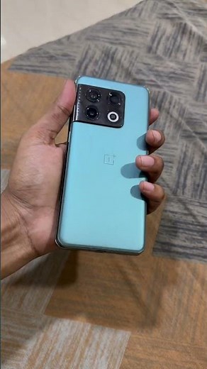 “Size Matters: OnePlus 10 Pro vs OnePlus 12 - See the Difference! #OnePlus10Pro #OnePlus12