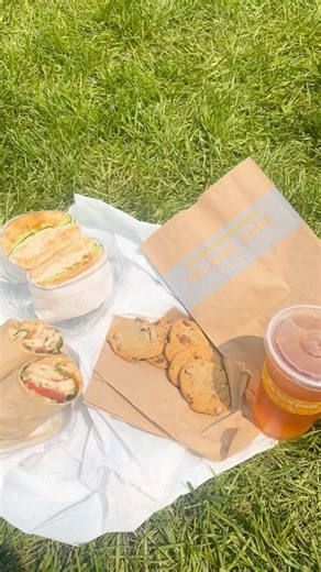 If you’re looking for a sign, this is it! Download our app to earn rewards on every order! Link in bio. | Au Bon Pain