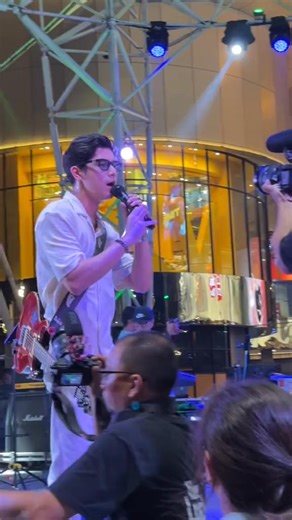 40K views · 2.3K reactions | Tangan @Al Ghazali lembut & wangi banget ❤️ | Al Ghazali | Facebook