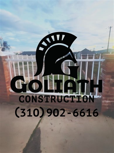 Hace un año, los incendios en Altadena fueron devastadores y muchas casas fueron pérdidas. Ahora en 2026, empezamos a reconstruir este hogar para una Familia muy especial con historial en esta ciudad linda. Más detalles vienen este mes. ☎️ (310) 902-6616 🌎 Goliathbuilds.com #altadenastrong #construction #newhome #rebuild #concrete