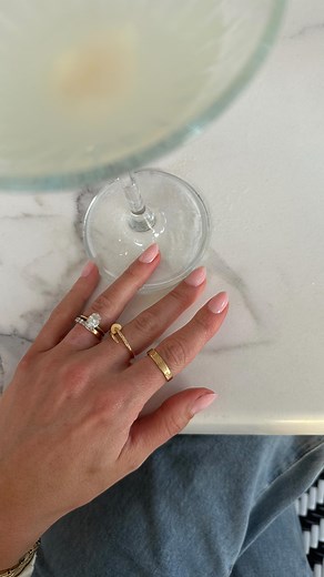 Candy Claws™ Press On Nails on Instagram: "How I remove my candy claws with zero damage ✨🫶"