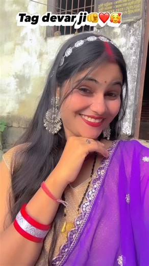 💕 surbhisharma 💕 on Instagram: "Happy new year devar ji ❤️🌸💕☺️❤️❤️❤️ #explorepage✨ #mathura #explorer #Instagram #reels #like #viral #instagood #instamood #india #reelsvideo om basudhare suwaah om basudhare suwaah ❤️ #mahadev #follow #follwers #support #devarBhabhi #devar #followme #followmeback @surbhi_sharma41122"