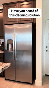 3K views · 11 reactions | 粒 Transform Your Messy Kitchen in Just 10 Minutes With This Routine! ⏱️ #KitchenCleaning #SpeedClean #HomeHack #CleanRoutine #KitchenCare | Clean Everything | Facebook