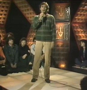 Anno 1983 /1973 Momenti Cult Nel 1983 Franco Califano riprendeva una sua canzone scritta insieme a Dario Baldambembo per Mia Martini "Minuetto" | Il Favoloso Mondo degli Annunci Televisivi