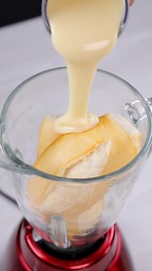 1.8M views · 53K reactions | C’est ce que les boulangers font avec du pain rassis et ils le facturent cher, tandis que toi, tu le jettes ! | Recettes Apprenez | Facebook