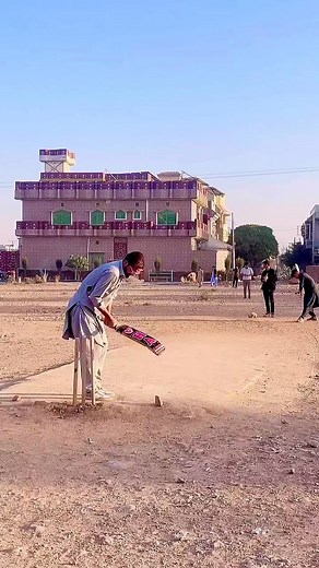 9.3K views · 75 reactions | MENTIONED KARE ASE JAZBATI PLAYER KO JO GALTI SE SIX LAGA LE TO APKA JINA HRAM KAR DE 藍藍藍 #bplt20cricketleague #bpl2025tapeball #batspeed #bastitapeball #followersreelsfypシ゚viralシfypシ゚viralシ #foryoupageシforyou #reelsvideoシ #BabarAzam #pakistancricket | Basti Tape Ball | Facebook