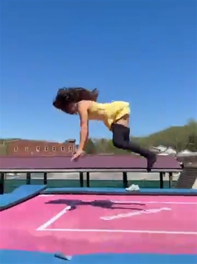 Nicole Skirts على TikTok