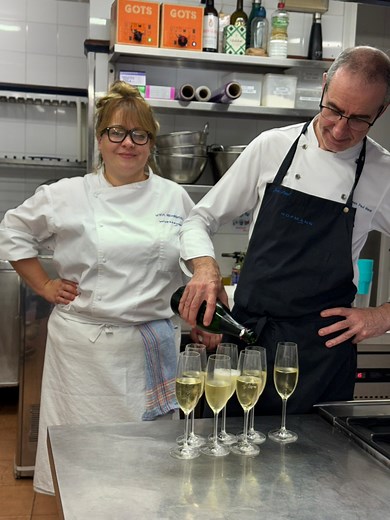 A Day in My Chef Life 🍴✨ One kitchen, one team, endless ideas. Creating tomorrow’s menu today. #fblifestyle | Sofiaa Foodie