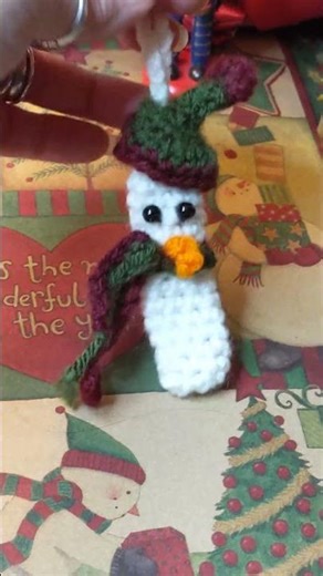 Wonderful time of year ❄️ ☃️ Whimsical Sensory Crochet Snap Snowman ☃️