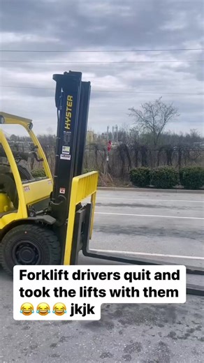 😂😂😂😂 #forklift #forkliftcertified #forkliftoperator #forkliftdriver #forkliftchallenge