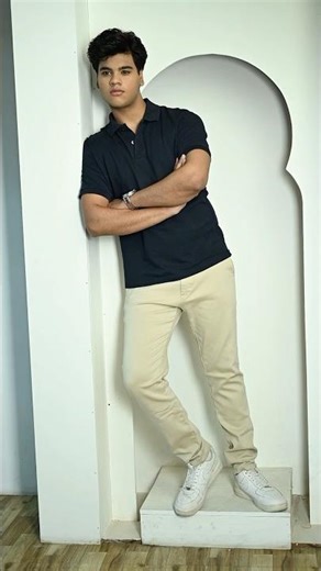 Male Model Portfolio Poses by Best Modeling Agency in Delhi Ncr