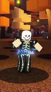 How To Make Roblox Outfit Easy 🤑#roblox #robux #robloxclothing #robloxoutfits #shorts #robux