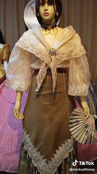 Traditional Maria Clara Costume Rental with Accessories