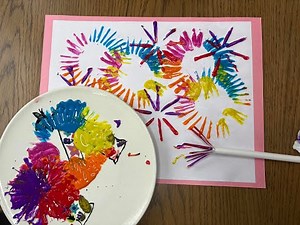 Easy "Fireworks" craft for kids