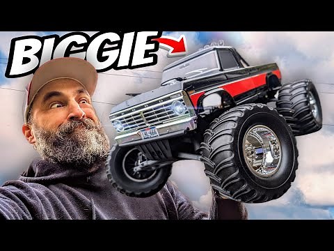 FMS finally made a BIG, FUN Monster Truck!