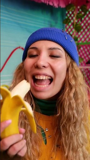 😱 Oh No! Her Socks Are Ripped! 🧦💡 Turn Them Into a Genius DIY Storage Hack!