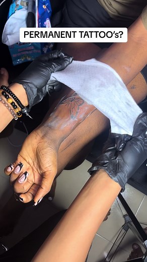 Semi Permanent Tattoo fades over time * Lasts up to 12-24 months * Mild discomfort during healing process * Heals in 10-14days * Final Results are Smudge proof For Appointments, Send a DM or Click the link in my bio… 📍FCT, ABUJA Home services and Walk-in #semipermanenttattoo #semipermanenttattoosnigeria #semipermanenttattootutorial #semipermanenttattooathome #semipermanenttattooaesthetic #semipermanenttattoo design #semipermanenttattooartist #temporarytattoosthatlastsixmonths #Temporarytattoo #