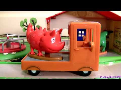 Peppa Pig Museum Playset with Playground 2 Dinosaurs - Museo con Patio de Recreo y 2 Dinosaurios