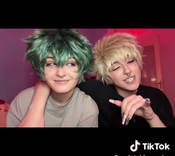 FEEDING YOU GUYS BKDK 💚🧡 Deku: @Neo #bkdk #dkbk #bakugoucosplay #dekucosplay #bnha