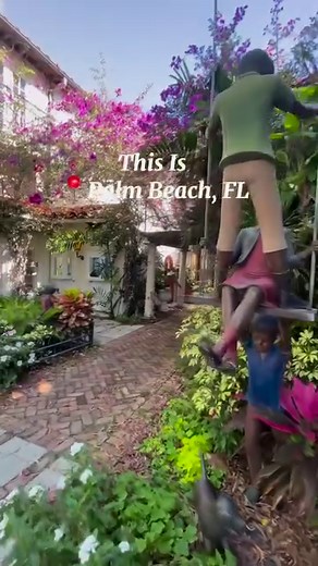 Palm Beach Island is arguably the most European and charming place in all of Florida 🌺🌴💖 Save for your Must See Florida bucket list! 📷: @activitymonster 📍Palm Beach, Florida Tag #mustseeflorida to share your experience in FL🍊R🌴DA! - Follow @mustseeflorida | Must See Florida