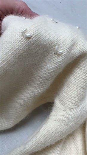 sweater ivory vintage beaded IMG 9689