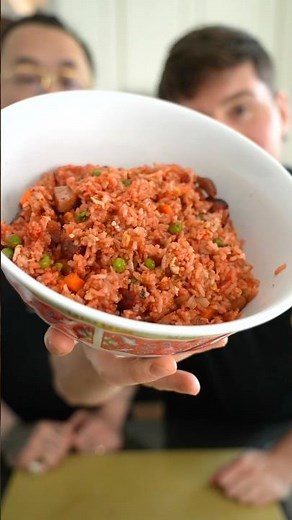 How a Chinese chef makes fried rice