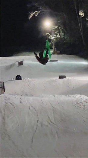 Big air on small skis! Skiboards Superstore x @summitskiboards