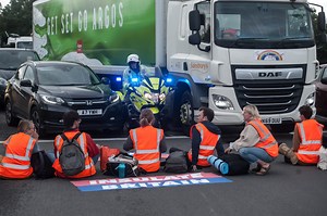 'We have a duty to act' Government given powers to give M25 protestors 'instant jail term'