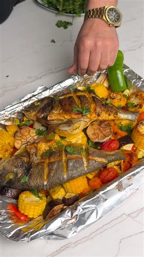 ABU MADAM ANUAR on Instagram‎: "⁨ سمك دينيس بالفرن بتتبيلة مميزة وجديدة وخلطة الخضار هيذي فعلا راح تعتمدوها. اللهم ارحم اخي نوح ابو ايوب وارحم وموتى المسلمين اللهم اغفر له وارحمه وتجاوز عنه إنك خير الراحمين. اللهم ارحم أخي، اللهم عافه واعفو عنه، اللهم أكرم نزله ووسع مدخله. اللهم ارحم أخي واغفرله ووسّع مدخله، اللهم عوّضه في الفردوس الأعلى. اللهم ارحم أخي عدد ما صلى عبادك و عدد ما رفعت الأيادي لدعائك ورجائك، اللهم اغفر له يا واسع المغفرة وأدخله فسيح جناتك يارب⁩"‎