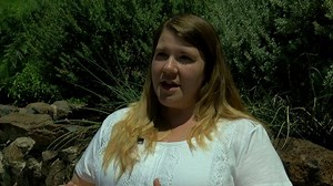 6.2K views · 62 reactions | COMMUNITY HELPING COMMUNITY: "The Inn Project," a local volunteer group, is working together with Immigration and Customs Enforcement (ICE) to help legal asylum seeking families reconnect with their loved ones across the country as they await court hearings. A story of generosity you won't want to miss! #theinnproject #giveback #community | KOLD News 13 | Facebook