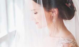 How To Put Veil On Bride: A Ceremony Guide | Bridal Notes