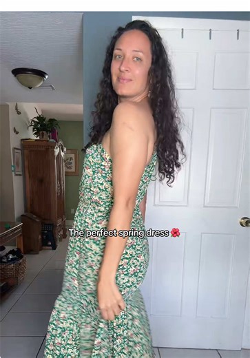 Perfect spring dress! #springdress