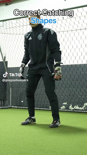 Mastering Goalkeeper Catching Techniques