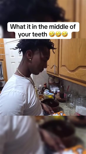 What it in the middle of your teeth 🤣🤣🤣#fyp #badkidjay #viralvideo #viral @Imbadkidjay